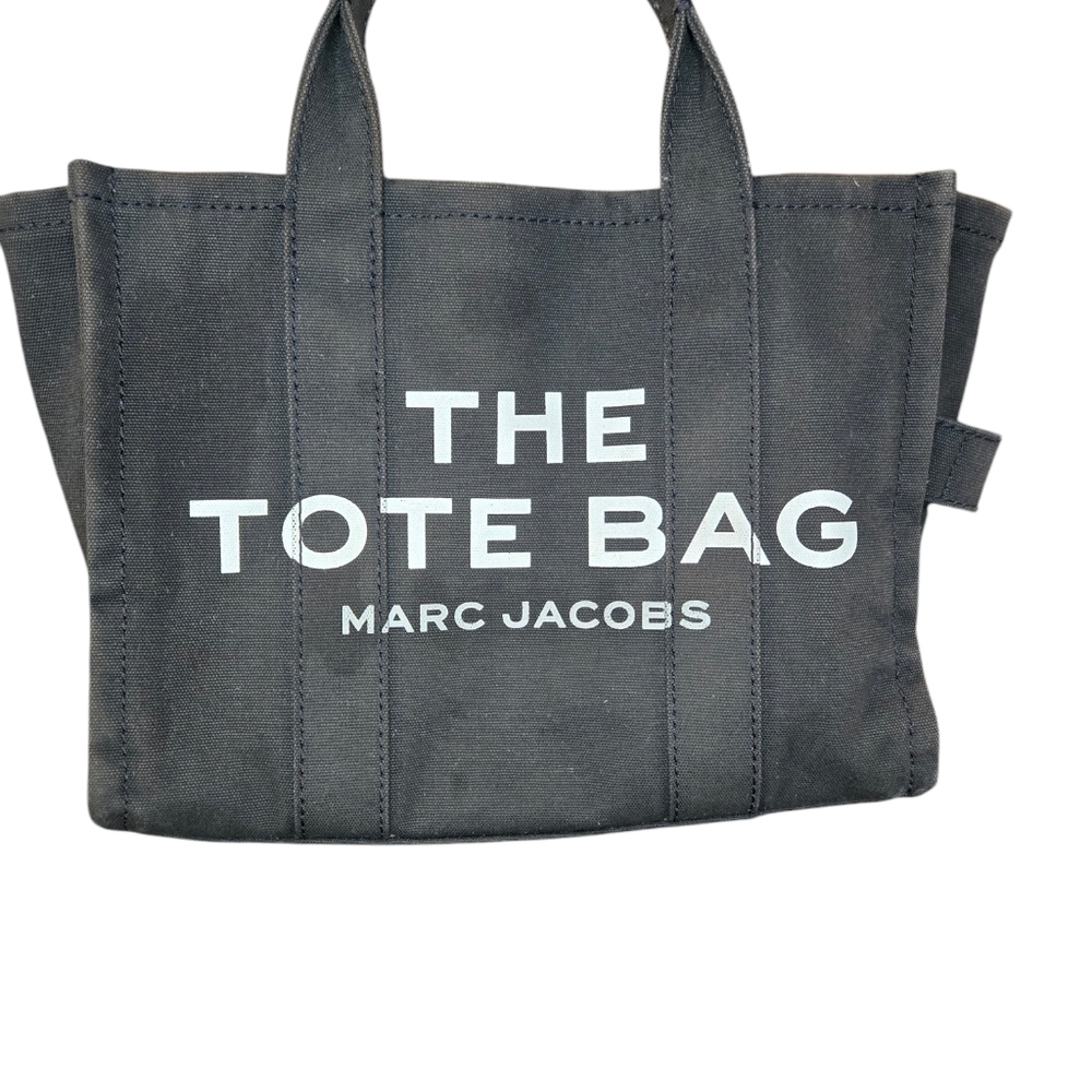 Marc Jacons Medium Tote bag with long shpulder strap